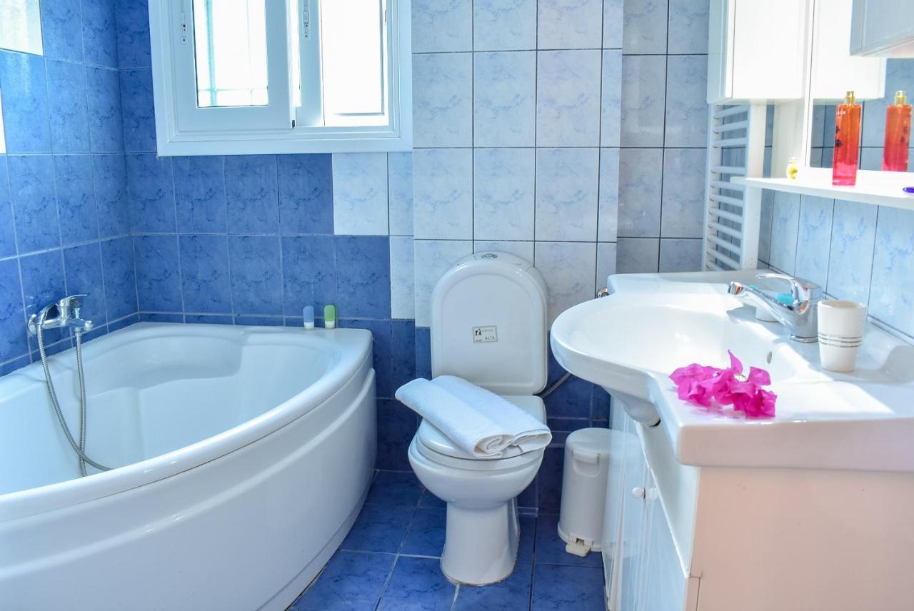Vicky'S Village Private House Fiolitis Bagian luar foto